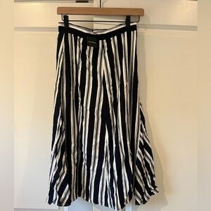 Beautiful Club Monaco navy stripe skirt. Tags still on! Never worn!